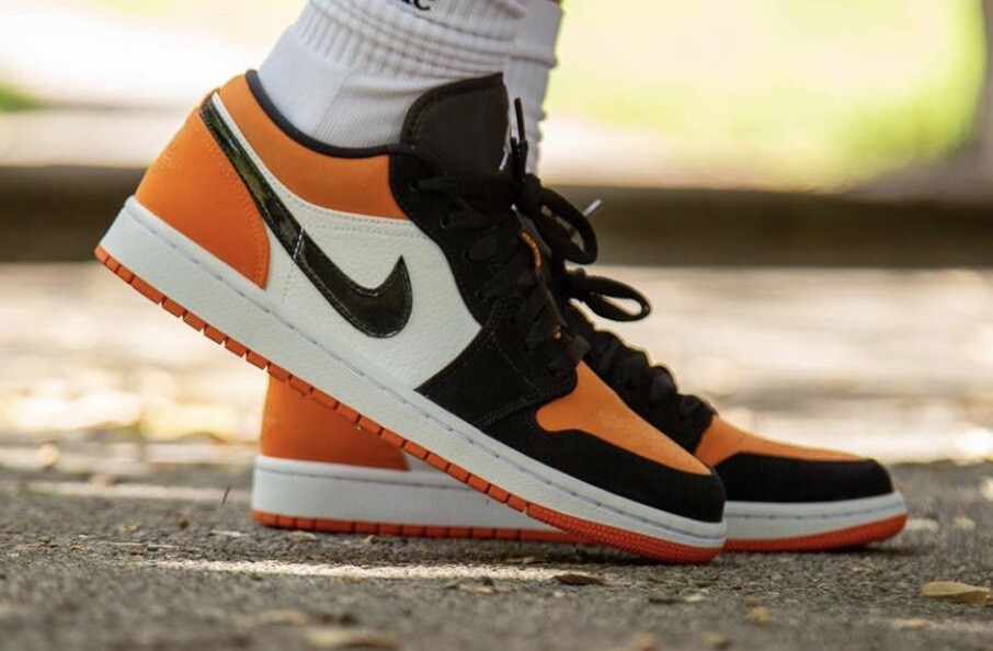 retro 1 low shattered backboard